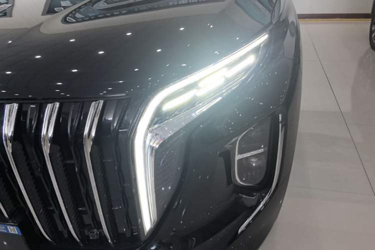 Used Hongqi HS7 PHEV 2024 2.0T PHEV Four-Wheel Drive Flagship Edition 6 Seats Left Front Headlight