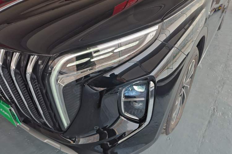Used Hongqi HS7 PHEV 2024 2.0T PHEV Four-Wheel Drive Flagship Edition 7 Seats Left Front Headlight