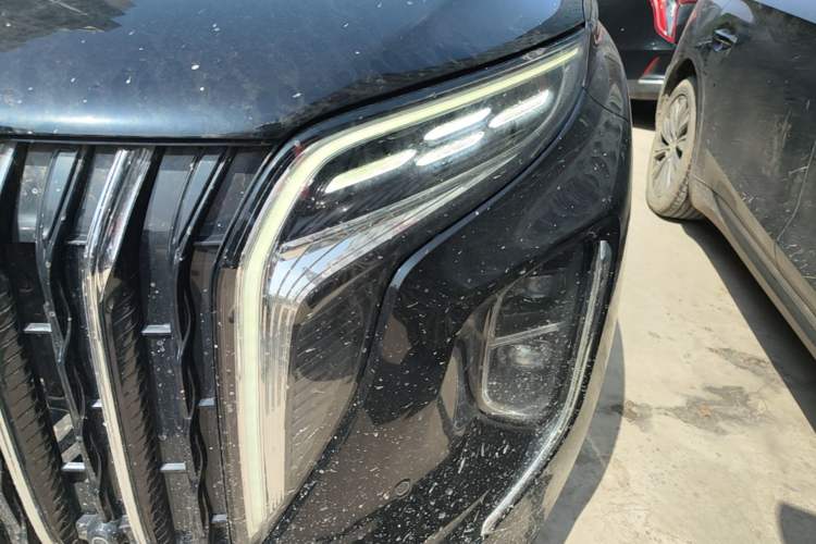 Used Hongqi HS7 PHEV 2024 2.0T PHEV Four-Wheel Drive Flagship Edition 6 Seats Left Front Headlight
