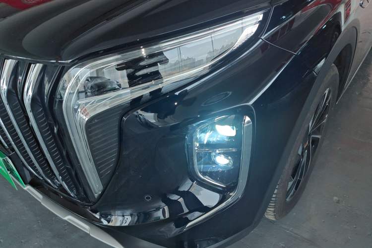 Used Hongqi HS7 PHEV 2024 2.0T PHEV Two-Wheel Drive Flagship Edition 6 Seats Left Front Headlight