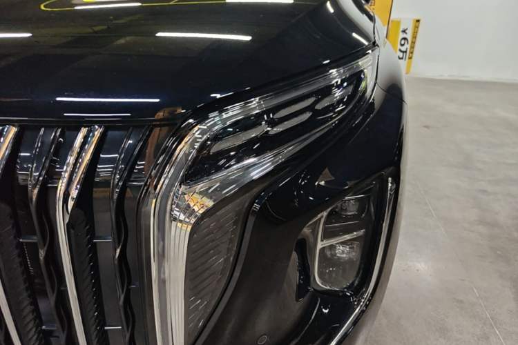 Used Hongqi HS7 PHEV 2024 2.0T PHEV Four-Wheel Drive Flagship Edition 6 Seats Left Front Headlight
