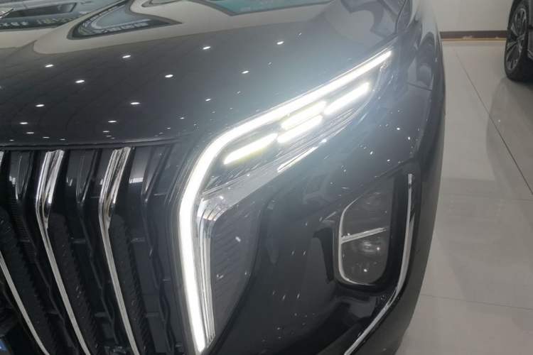 Used Hongqi HS7 PHEV 2024 2.0T PHEV Four-Wheel Drive Flagship Edition 6 Seats Left Front Headlight