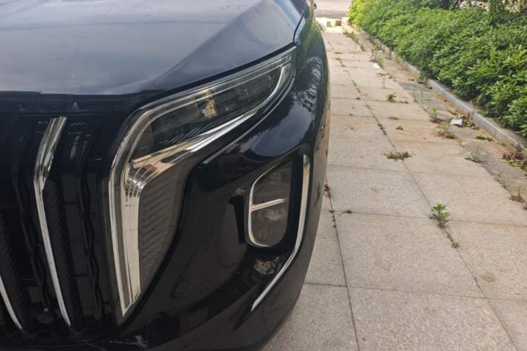 Used Hongqi HS7 PHEV 2024 2.0T PHEV Four-Wheel Drive Flagship Edition 7 Seats Left Front Headlight