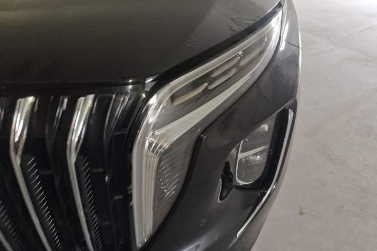 Used Hongqi HS7 PHEV 2024 2.0T PHEV Four-Wheel Drive Flagship Edition 6 Seats Left Front Headlight