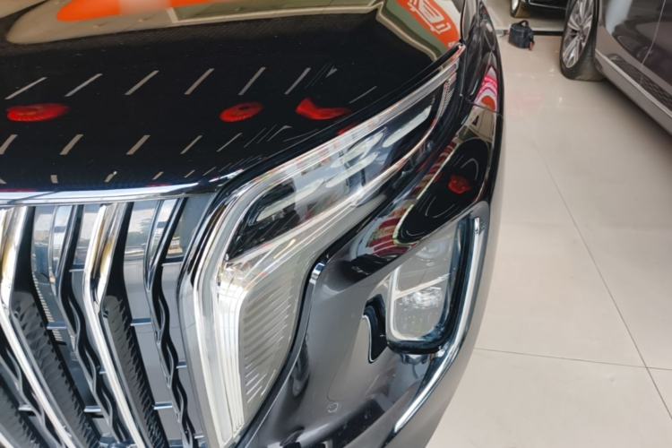 Used Hongqi HS7 PHEV 2024 2.0T PHEV Four-Wheel Drive Flagship Edition 6 Seats Left Front Headlight