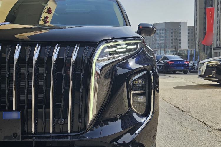 Used Hongqi HS7 PHEV 2024 2.0T PHEV Four-Wheel Drive Flagship Edition 6 Seats Left Front Headlight