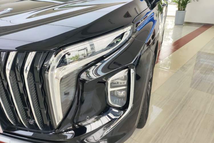 Used Hongqi HS7 PHEV 2024 2.0T PHEV Four-Wheel Drive Flagship Edition 6 Seats Left Front Headlight