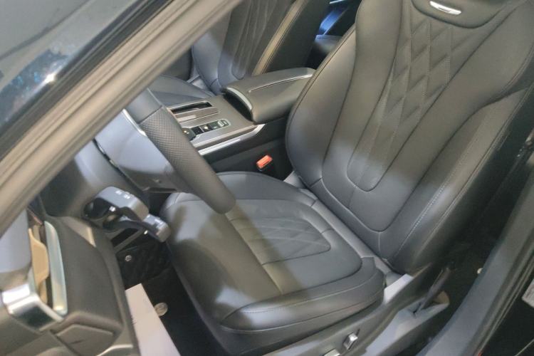 Used Hongqi HS7 PHEV 2024 2.0T PHEV Two-Wheel Drive Flagship Edition 7 Seats Left Front Seat