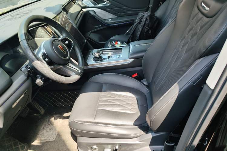 Used Hongqi HS7 PHEV 2024 2.0T PHEV Four-Wheel Drive Flagship Edition 7 Seats Left Front Seat