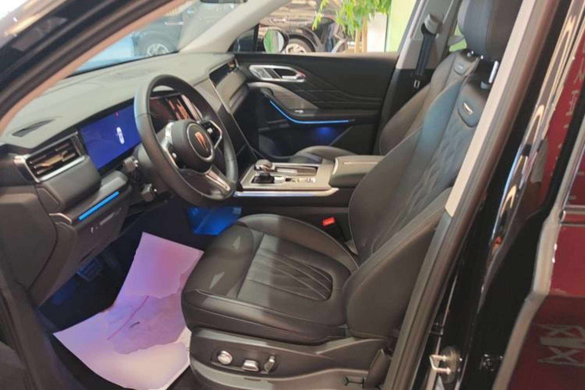 Used Hongqi HS7 PHEV 2024 2.0T PHEV Four-Wheel Drive Flagship Edition 7 Seats Left Front Seat