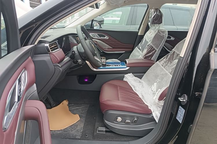 Used Hongqi HS7 PHEV 2024 2.0T PHEV Four-Wheel Drive Flagship Edition 7 Seats Left Front Seat