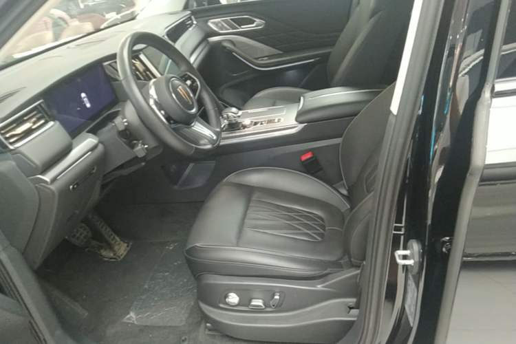 Used Hongqi HS7 PHEV 2024 2.0T PHEV Four-Wheel Drive Flagship Edition 7 Seats Left Front Seat