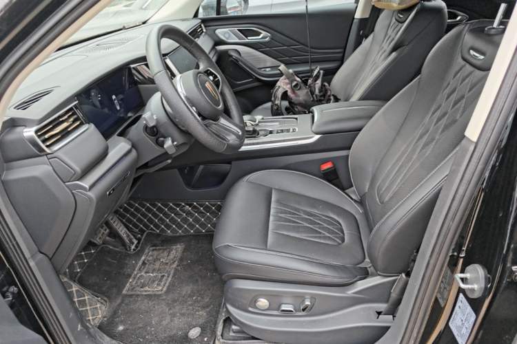 Used Hongqi HS7 PHEV 2024 2.0T PHEV Four-Wheel Drive Flagship Edition 7 Seats Left Front Seat