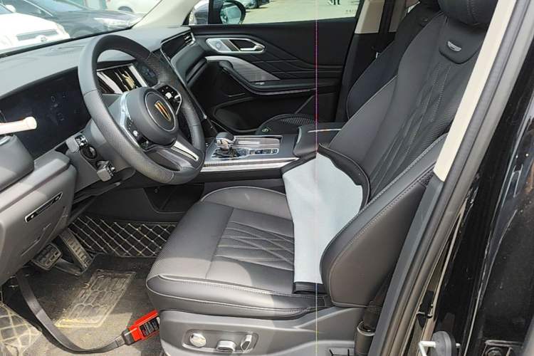 Used Hongqi HS7 PHEV 2024 2.0T PHEV Four-Wheel Drive Flagship Edition 6 Seats Left Front Seat
