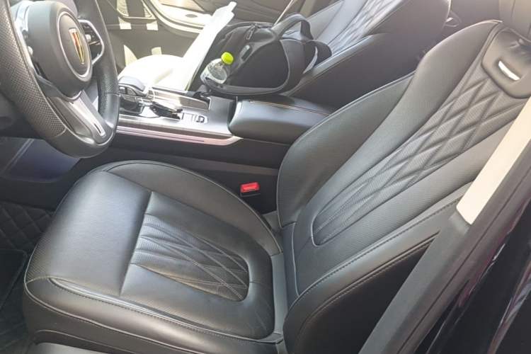 Used Hongqi HS7 PHEV 2024 2.0T PHEV Four-Wheel Drive Flagship Edition 6 Seats Left Front Seat