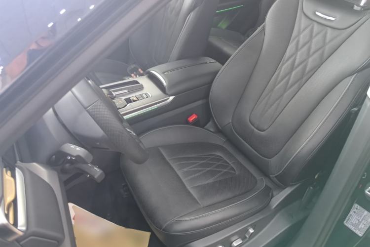 Used Hongqi HS7 PHEV 2024 2.0T PHEV Four-Wheel Drive Flagship Edition 6 Seats Left Front Seat