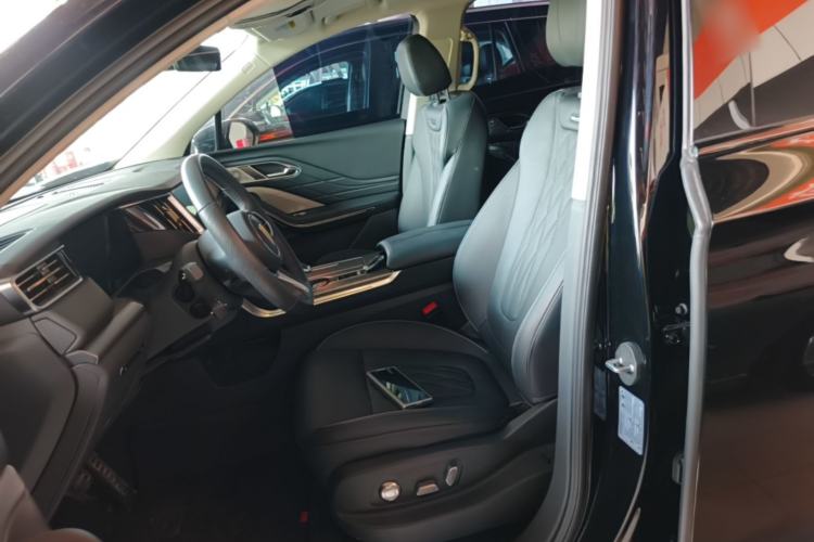 Used Hongqi HS7 PHEV 2024 2.0T PHEV Four-Wheel Drive Flagship Edition 6 Seats Left Front Seat