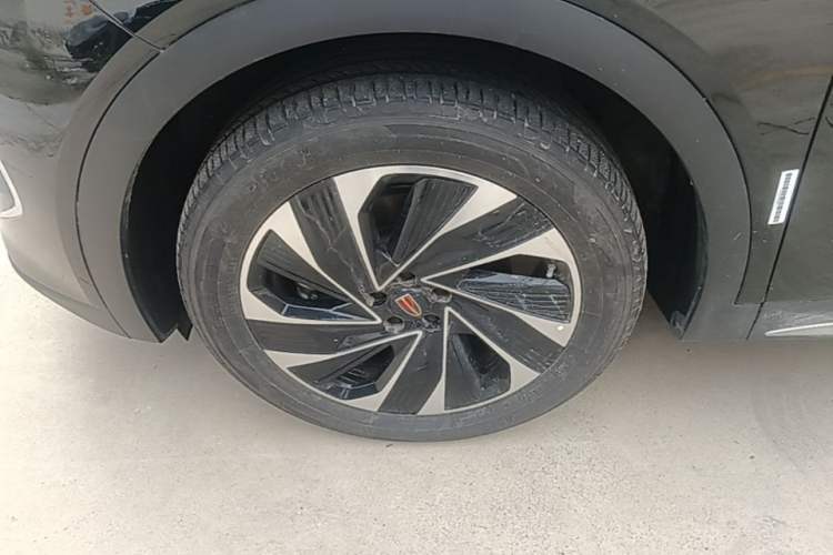 Used Hongqi HS7 PHEV 2024 2.0T PHEV Four-Wheel Drive Flagship Edition 6 Seats Left Front Wheel Hub