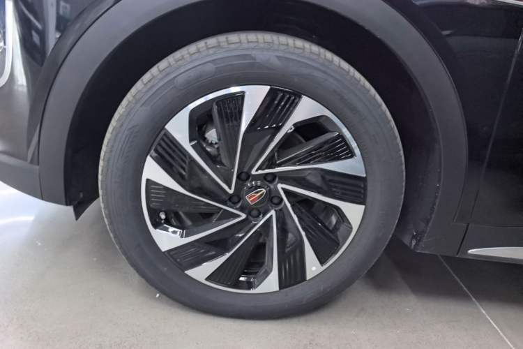 Used Hongqi HS7 PHEV 2024 2.0T PHEV Four-Wheel Drive Flagship Edition 7 Seats Left Front Wheel Hub