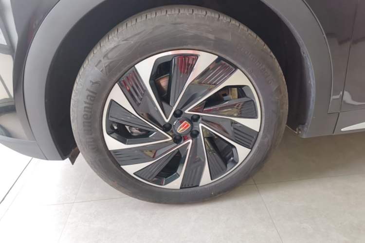 Used Hongqi HS7 PHEV 2024 2.0T PHEV Four-Wheel-Drive Flagship Edition 6 Seats Left Front Wheel Hub