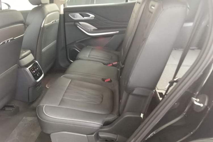Used Hongqi HS7 PHEV 2024 2.0T PHEV Four-Wheel Drive Flagship Edition 7 Seats Left Rear Seat
