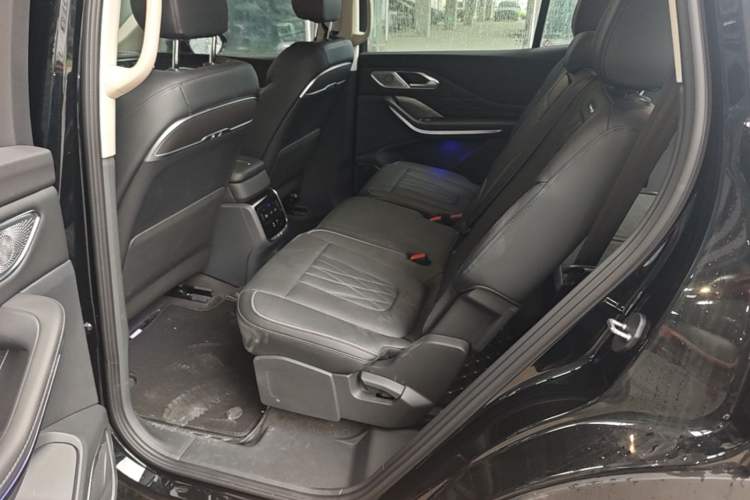 Used Hongqi HS7 PHEV 2024 2.0T PHEV Four-Wheel Drive Flagship Edition 7 Seats Left Rear Seat