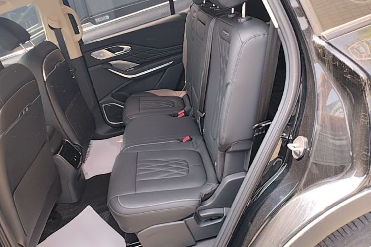 Used Hongqi HS7 PHEV 2024 2.0T PHEV Four-Wheel Drive Flagship Edition 7 Seats Left Rear Seat