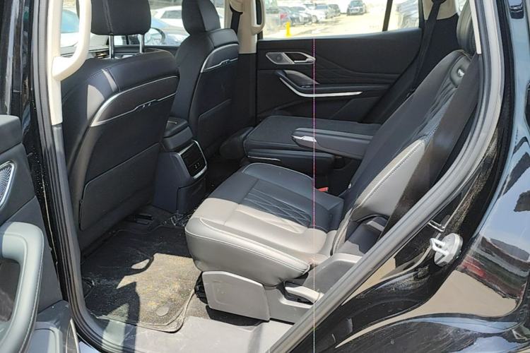 Used Hongqi HS7 PHEV 2024 2.0T PHEV Four-Wheel Drive Flagship Edition 6 Seats Left Rear Seat