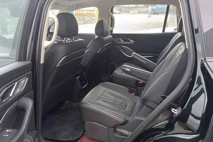 Used Hongqi HS7 PHEV 2024 2.0T PHEV Four-Wheel Drive Flagship Edition 6 Seats Left Rear Seat