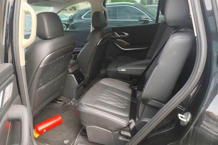 Used Hongqi HS7 PHEV 2024 2.0T PHEV Four-Wheel Drive Flagship Edition 6 Seats Left Rear Seat