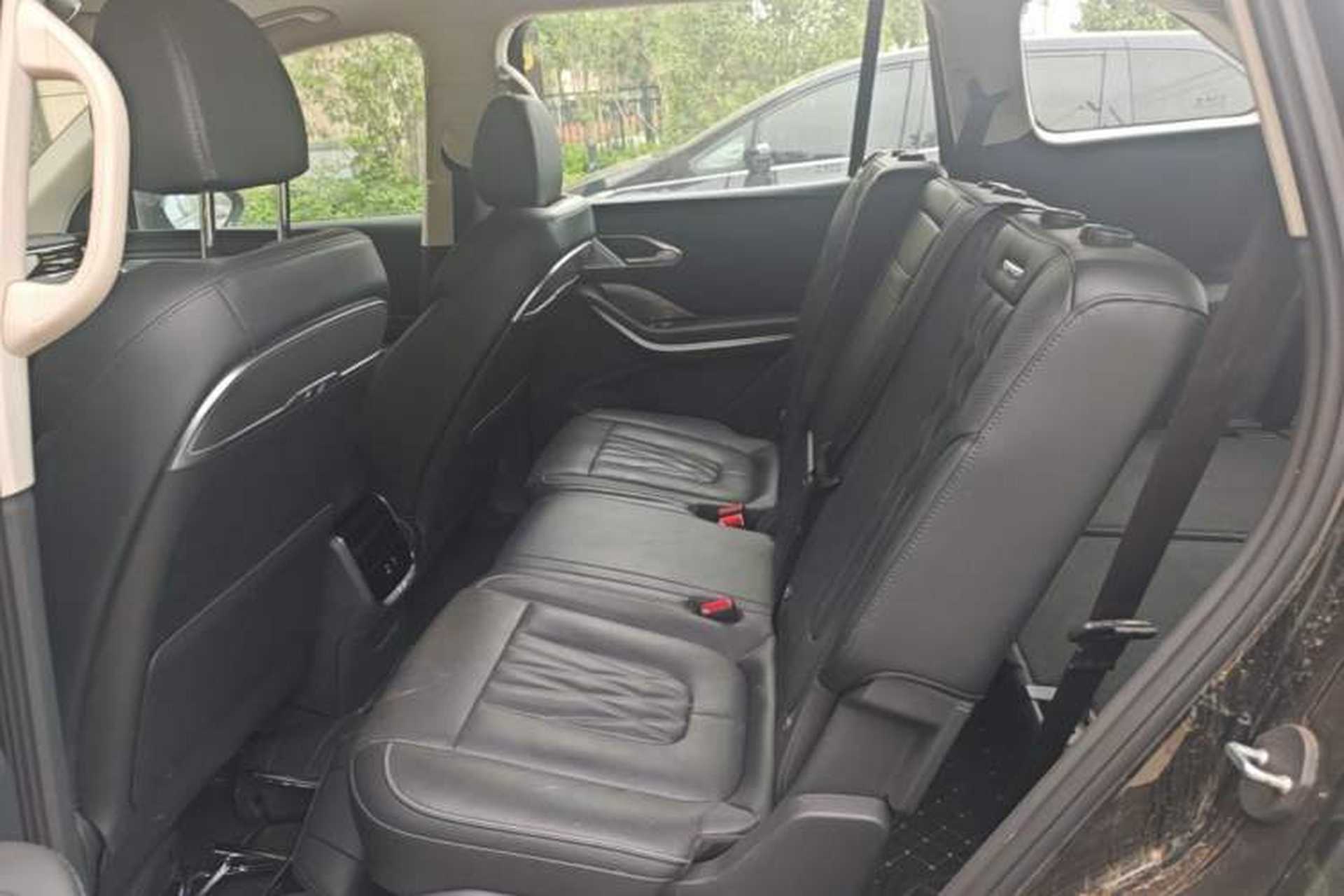 Used Hongqi HS7 PHEV 2024 2.0T PHEV Four-Wheel Drive Flagship Edition 7 Seats Left Rear Seat