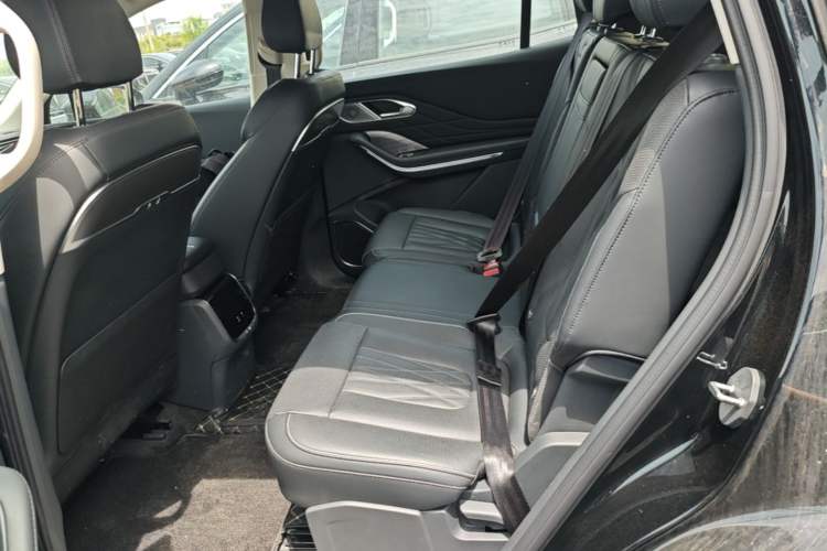 Used Hongqi HS7 PHEV 2024 2.0T PHEV Four-Wheel Drive Flagship Edition 7 Seats Left Rear Seat