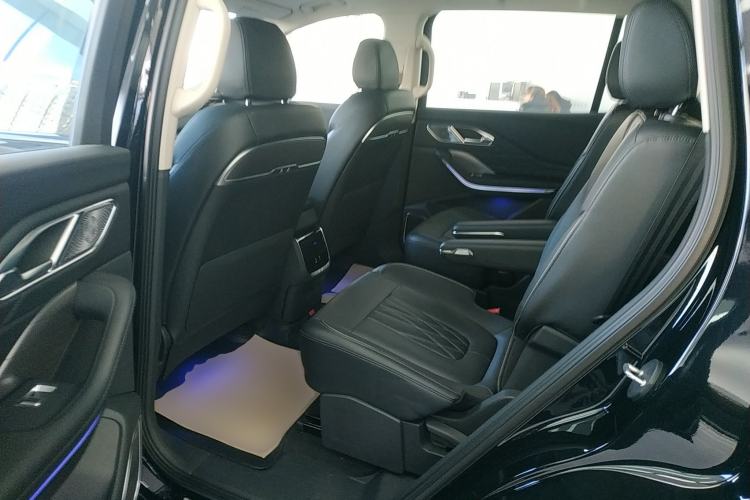 Used Hongqi HS7 PHEV 2024 2.0T PHEV Four-Wheel Drive Flagship Edition 6 Seats Left Rear Seat