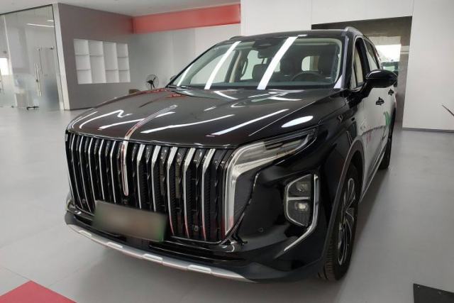 Ojetý Hongqi HS7 PHEV 2024 2.0T PHEV Four-Wheel Drive Flagship Edition 6 Seats