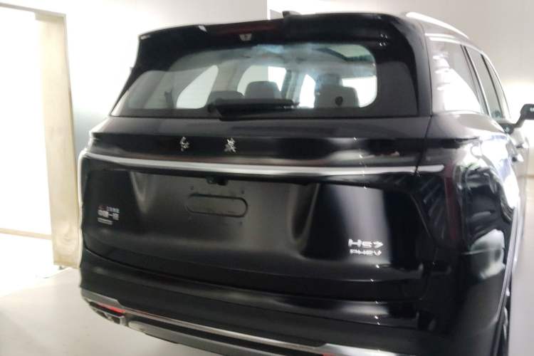 Used Hongqi HS7 PHEV 2024 2.0T PHEV Four-Wheel Drive Flagship Edition 6 Seats Rear