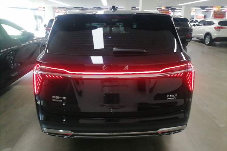 Used Hongqi HS7 PHEV 2024 2.0T PHEV Four-Wheel Drive Flagship Edition 6 Seats Rear