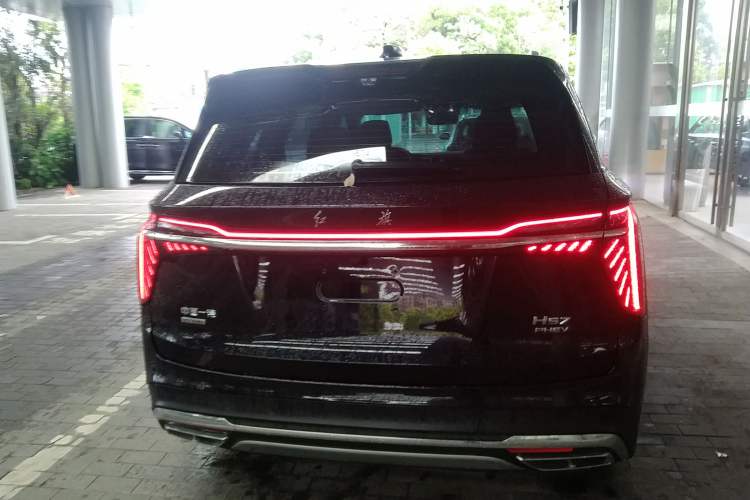 Used Hongqi HS7 PHEV 2024 2.0T PHEV Four-Wheel Drive Flagship Edition 6 Seats Rear