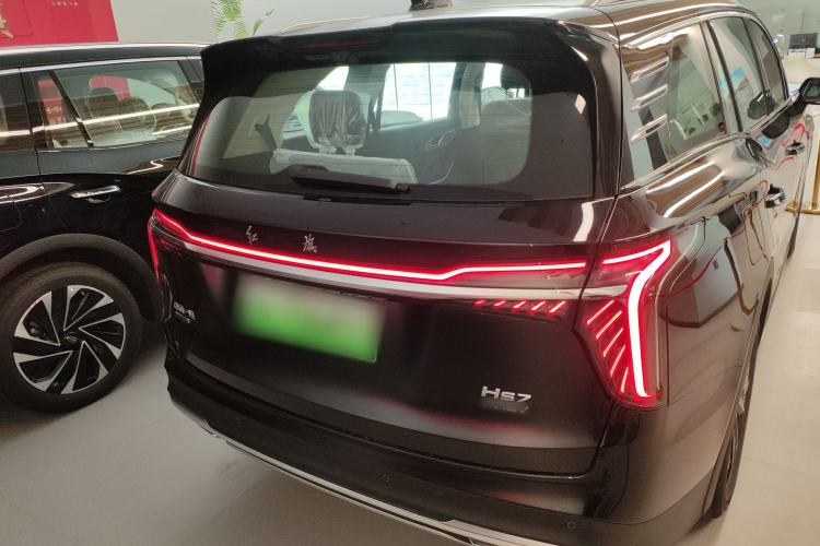 Used Hongqi HS7 PHEV 2024 2.0T PHEV Four-Wheel Drive Flagship Edition 7 Seats Rear