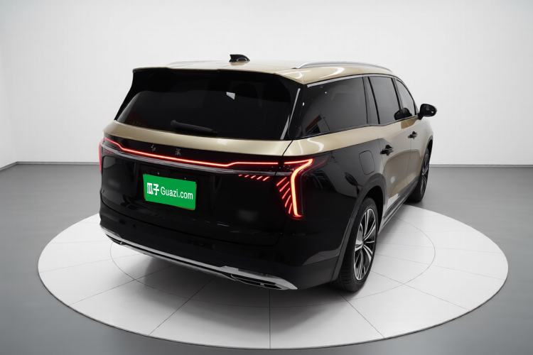 Used Hongqi HS7 PHEV 2024 2.0T PHEV Two-Wheel Drive Flagship Edition 6 Seats Rear Right 45 Deg