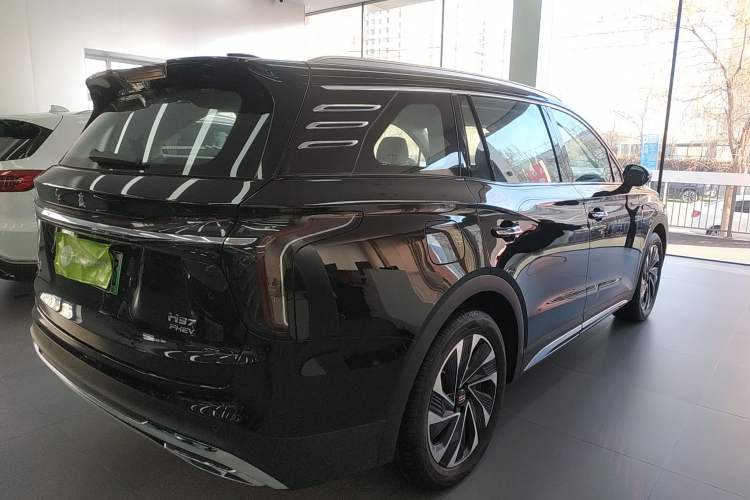 Used Hongqi HS7 PHEV 2024 2.0T PHEV Four-Wheel Drive Flagship Edition 6 Seats Rear Right 45 Deg