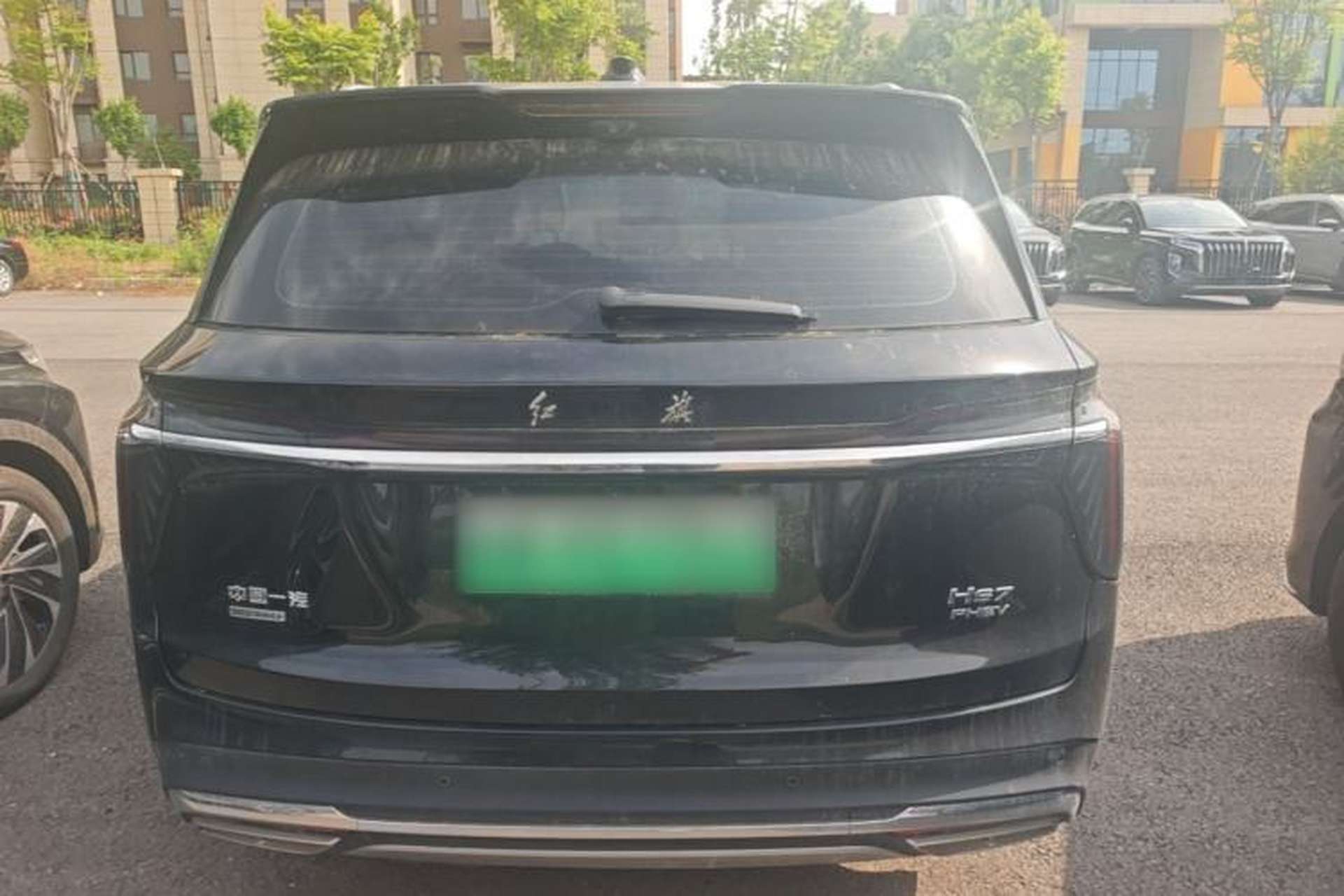 Used Hongqi HS7 PHEV 2024 2.0T PHEV Four-Wheel Drive Flagship Edition 7 Seats Rear
