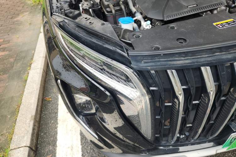 Used Hongqi HS7 PHEV 2024 2.0T PHEV Two-Wheel Drive Flagship Edition 6 Seats Right Front Headlight
