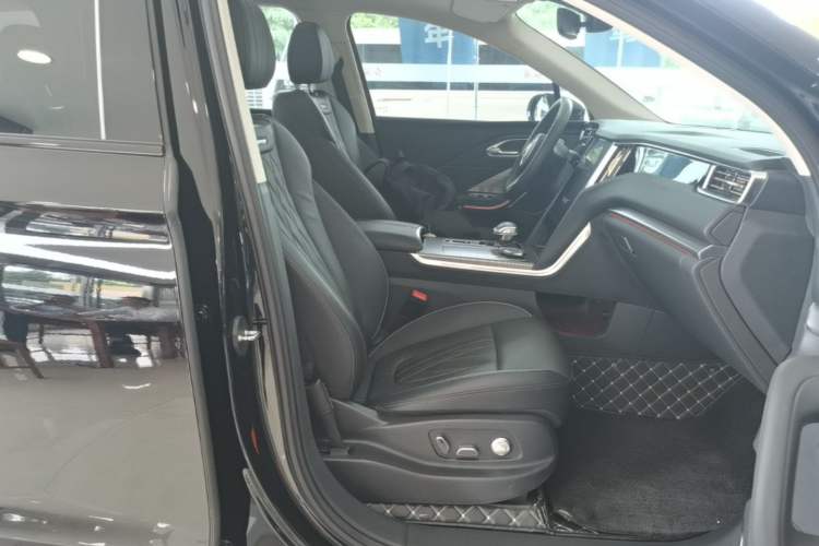 Used Hongqi HS7 PHEV 2024 2.0T PHEV Four-Wheel Drive Flagship Edition 6 Seats Right Front Seat