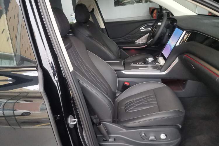 Used Hongqi HS7 PHEV 2024 2.0T PHEV Four-Wheel Drive Flagship Edition 7 Seats Right Front Seat