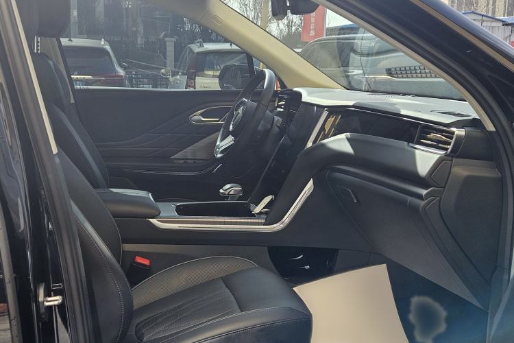 Used Hongqi HS7 PHEV 2024 2.0T PHEV Four-Wheel Drive Flagship Edition 6 Seats Right Front Seat
