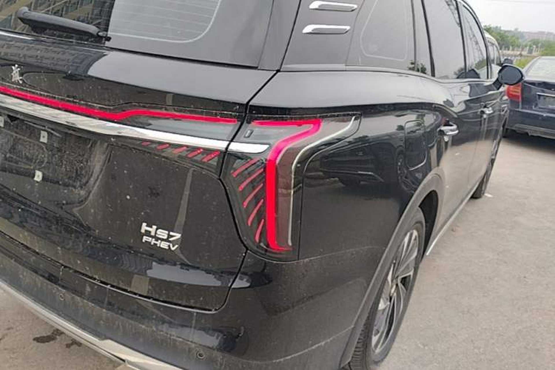 Used Hongqi HS7 PHEV 2024 2.0T PHEV Four-Wheel Drive Flagship Edition 6 Seats Right Rear Taillight