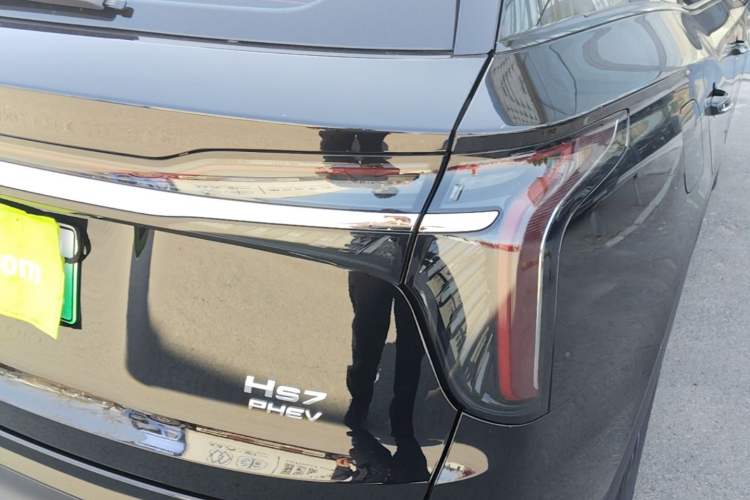 Used Hongqi HS7 PHEV 2024 2.0T PHEV Four-Wheel Drive Flagship Edition 6 Seats Right Rear Taillight
