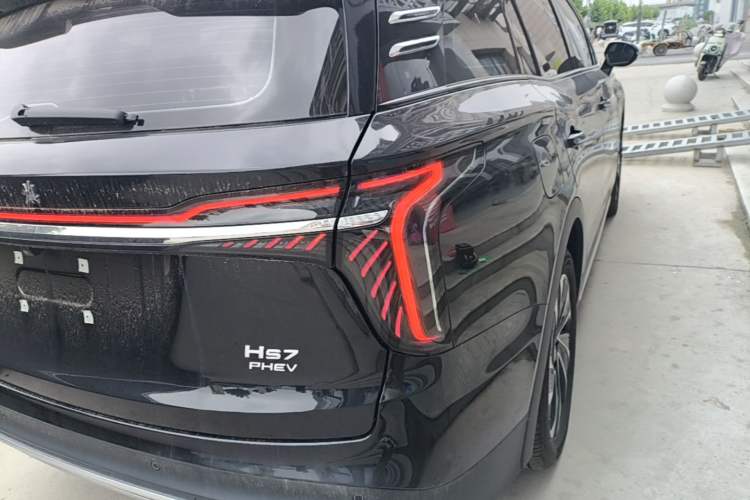 Used Hongqi HS7 PHEV 2024 2.0T PHEV Four-Wheel Drive Flagship Edition 7 Seats Right Rear Taillight