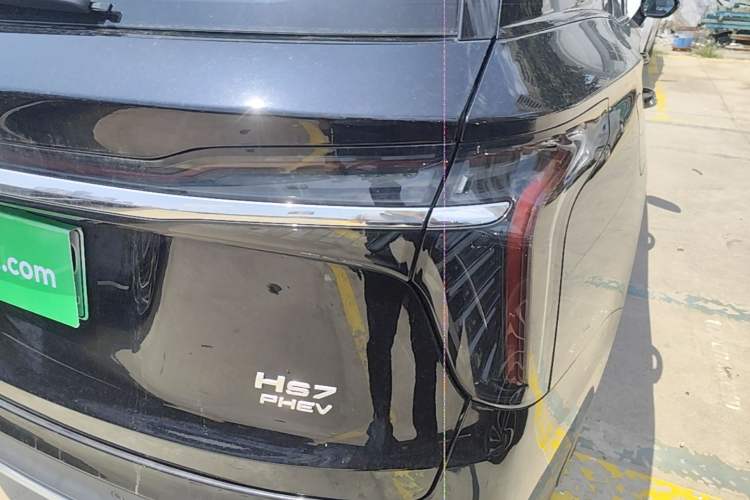 Used Hongqi HS7 PHEV 2024 2.0T PHEV Four-Wheel Drive Flagship Edition 6 Seats Right Rear Taillight