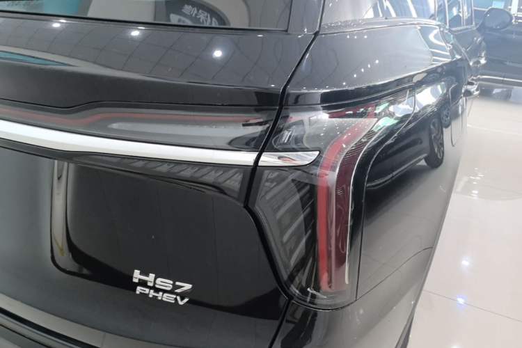 Used Hongqi HS7 PHEV 2024 2.0T PHEV Four-Wheel Drive Flagship Edition 6 Seats Right Rear Taillight